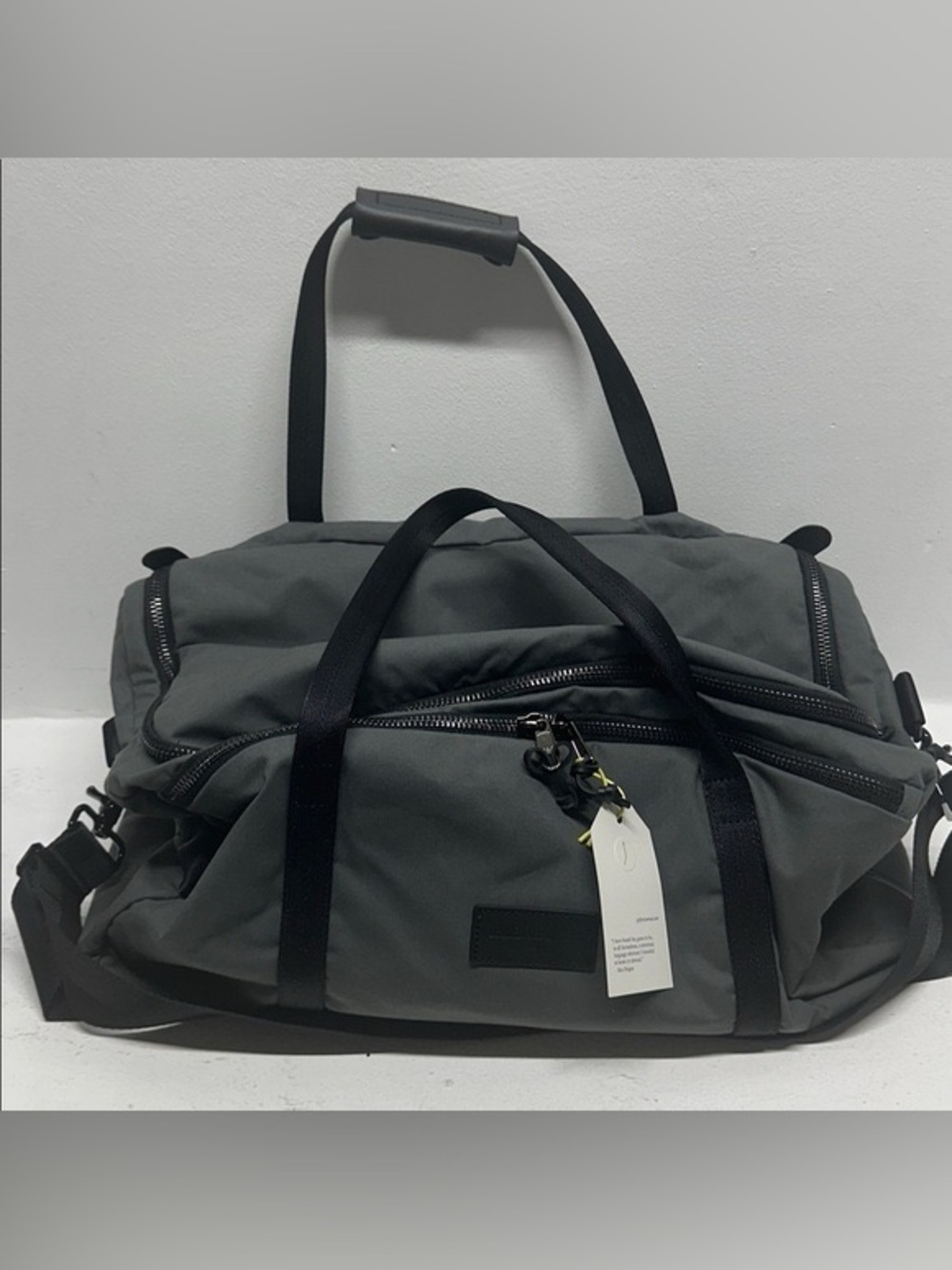 The Golfer's Journal Broken
Tee Society Clubhouse Duffle Bag Brand New /
